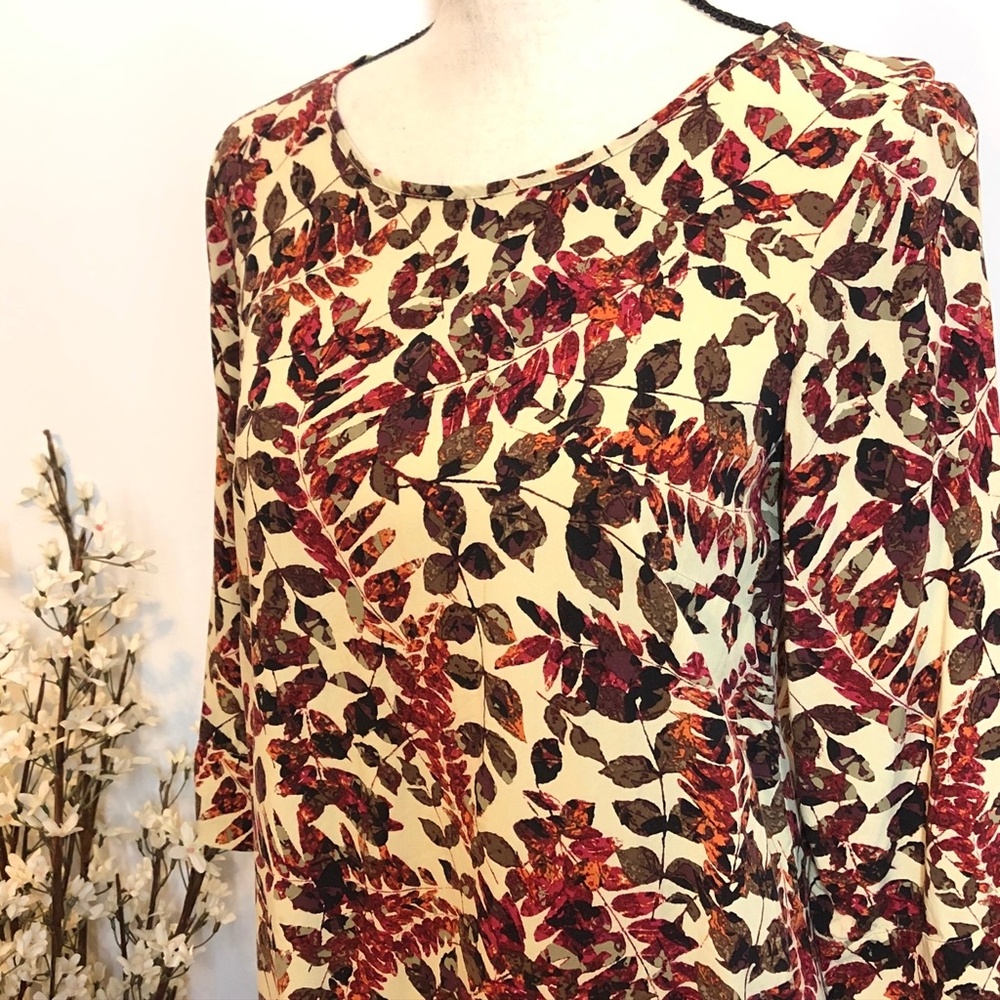 J. Jill Blouse Backside Button Down Leaf Print Size Small Petite